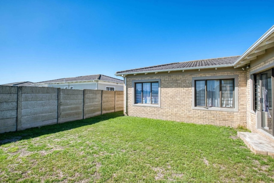 3 Bedroom Property for Sale in Kabega Park Eastern Cape